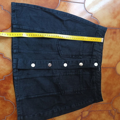 Mini skirt black size M/L like new