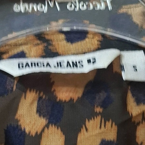 Garcia Jeans women's shirt in two shades, like new