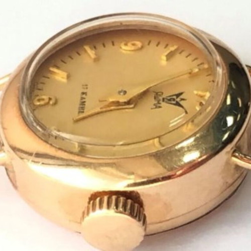 Yashma vintage 14K gold wristwatch, mechanical, women's