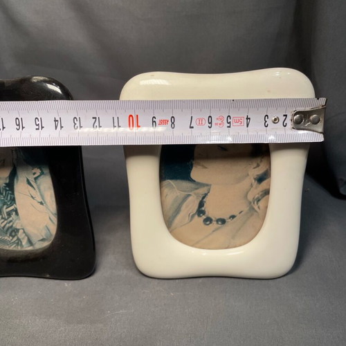 Photo frames used, pack of 2, porcelain, one white one black