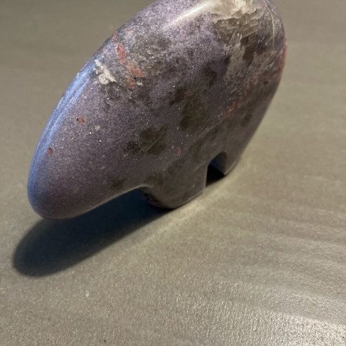 Bear figurine from lepidolite with pink tourmaline new