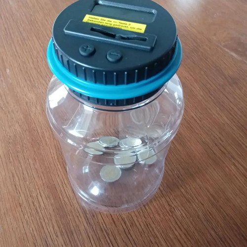 Coin bank and counter like new