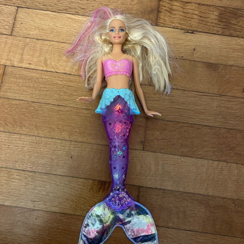 Barbie mermaid used with blinking lights
