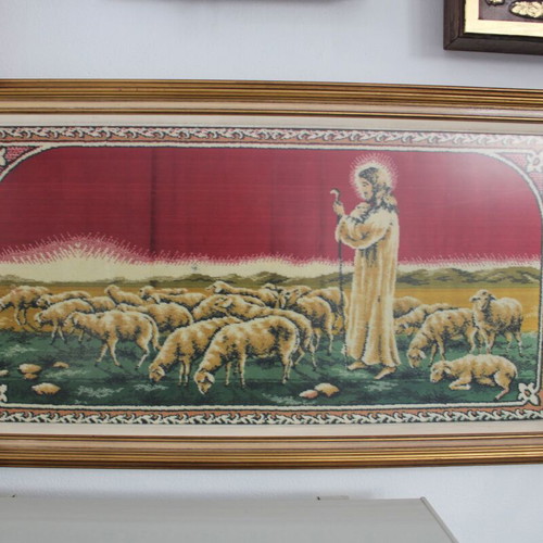 Silk prayer rug like new with Jesus Christ theme and frame