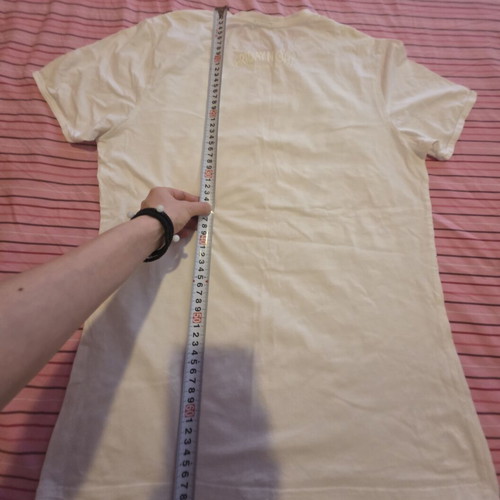 Unisex T shirt like new, size large, white