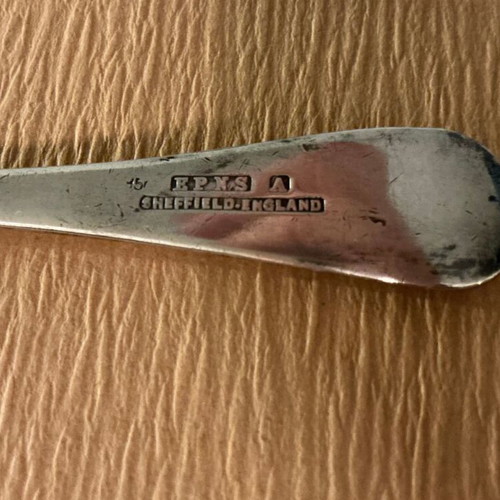 Vintage Sheffield Butter Knife EPNS-A in Satin Gift Box like new