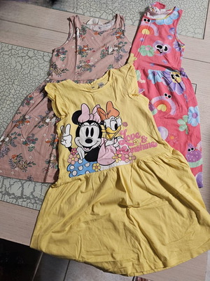 Girls' dresses set of 3 like new, ages 8-10