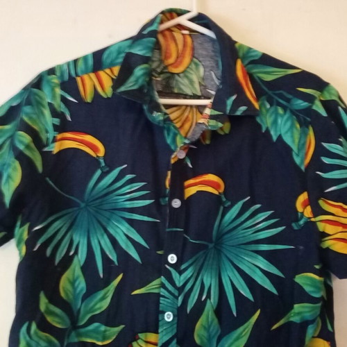 Summer shirt multicolor size M like new