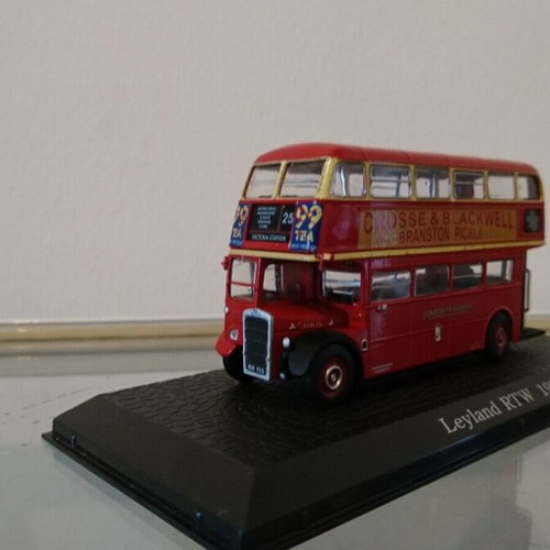 Λεωφορείο Leyland RTW 1957 μεταχειρισμένο, κλίμακας 1/72