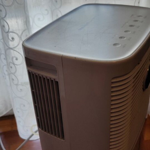 Rohnson dehumidifier ionizer air purifier like new