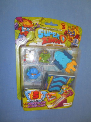 Super Zings Rivals of Kaboom σετ καινούργιο με 5 φιγούρες και Superslider