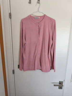 Pink cardigan size L/XL like new