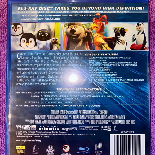 Surf’s Up Blu-Ray disc like new, dubbed with Greek subtitles