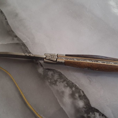 Laguiole Bougna French knife like new, handmade steel 1421