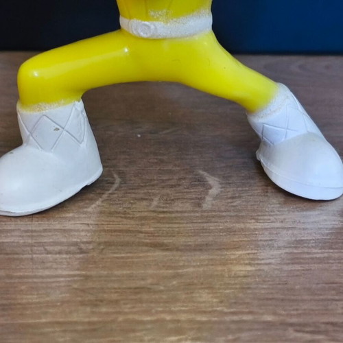 2018 Yellow Ranger Burger King figure