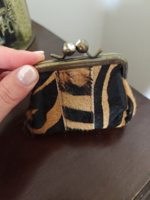 Leather coin purse tiger pattern like new, brown