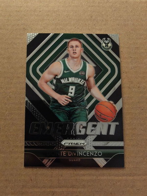 Donte DiVincenzo Milwaukee Bucks 2018-19 Panini Prizm Emergent No. 17 σαν καινούργιο
