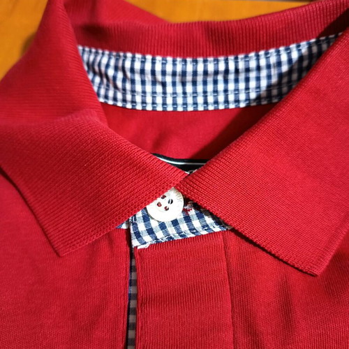 Men's blouse with buttons new, size M, red