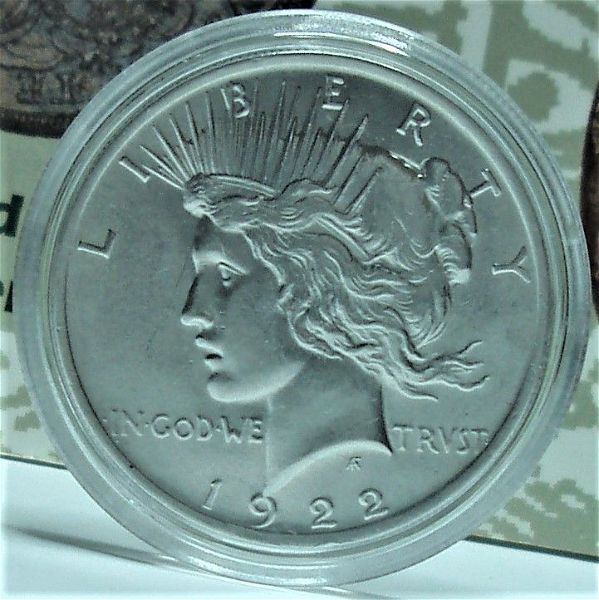  SILVER 1 Dollar 1922 "Peace Dollar" .