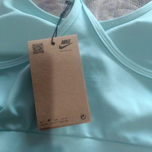 Nike sports bra light support new