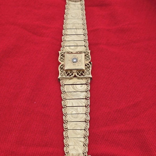 Vintage 14K Gold Swiss Bracelet Watch used with diamond