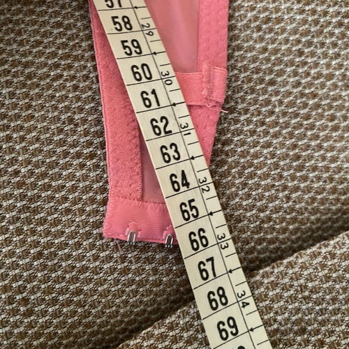 Pink Bra with Black Lace like new, balconette push-up style