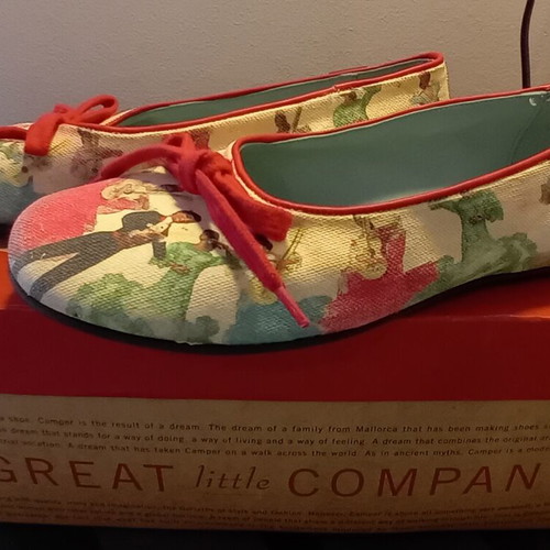 Camper Twin Ballet Mariachi & Dancers flats like new, multicolor, size 36