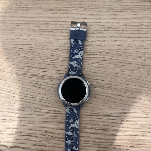 Honor Watch GS Pro camo blue smartwatch