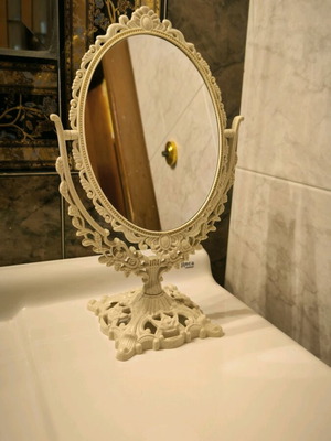 Makeup mirror new, tabletop with two sides and rotating