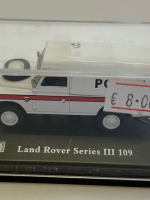 Cararama Land Rover Series III 109 Police σαν καινούργιο, με χτύπημα στη βιτρίνα