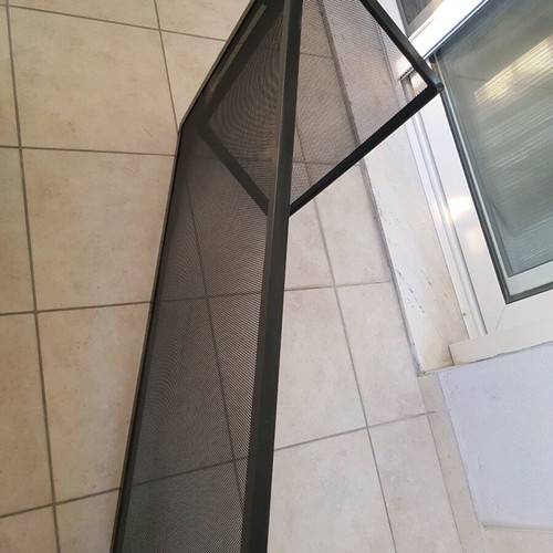 Metal corner fireplace screen used, black, large size
