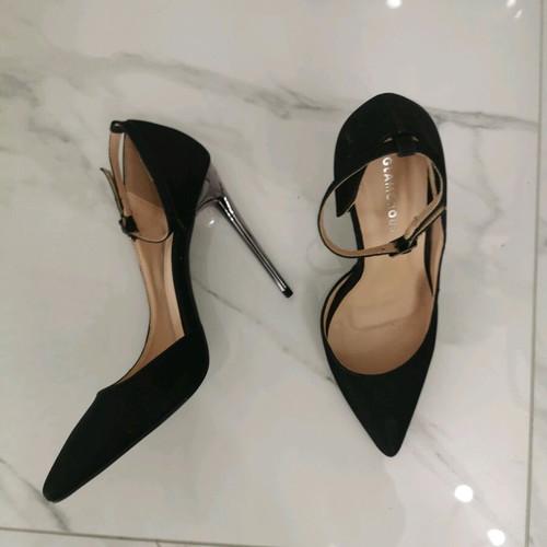 Glamorous black pumps with ankle strap and sparkly heel like new