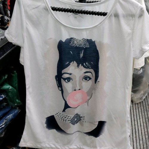 Audrey Hepburn Pop Art T-shirt new, 100% polyester, crop circle