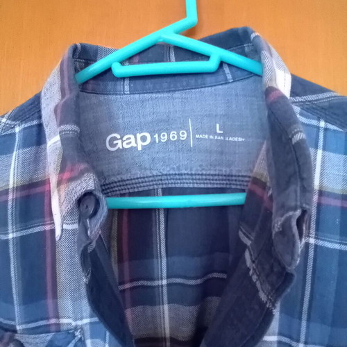 Gap men's shirt L like new, blue plaid