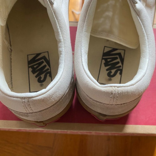 Vans Oldskool sneakers like new, off white with gum sole, size 38