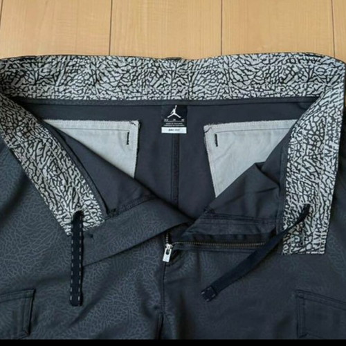 Jordan golf cargo shorts like new, size 3XL, black