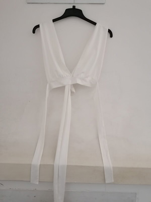White sleeveless top Shein like new, deep V-neck, tie waist