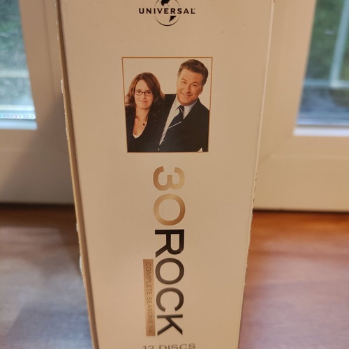 30 Rock Complete Seasons 1-4 DVD like new