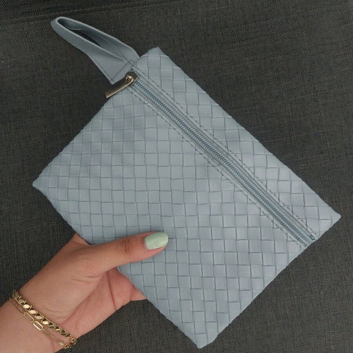 Leather cosmetic toiletry bag like new, turquoise