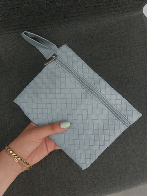 Leather cosmetic toiletry bag like new, turquoise
