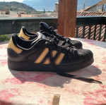 Αθλητικά παπούτσια Adidas μεταχειρισμένα, μαύρα sneakers νούμερο 41