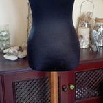 Female display bust with solid wooden base