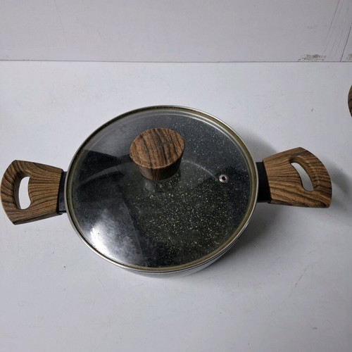 Cookware set like new with stone non-stick coating and wood-look handles