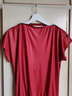Pink Woman blouse used, size Small, metallic red