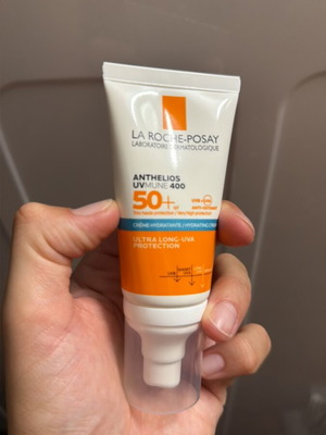 La Roche-Posay Anthelios Uvmune 400 sunscreen new