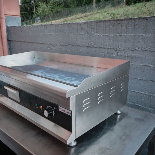 Karamco Electric Griddle 6kW Chrome Plate like new