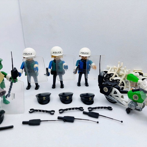 Lyra Geobra vintage klicky '70s '80s police figures set used