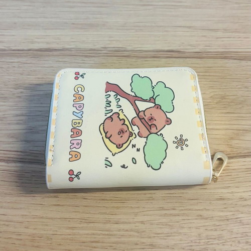 Capybara children's wallet like new with zipper