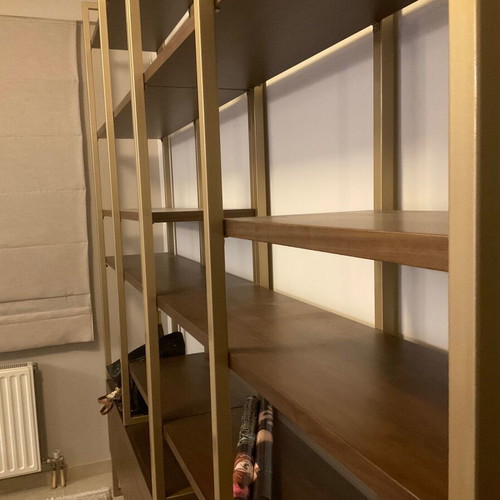 Living room unit made of walnut wood and metal frame like new