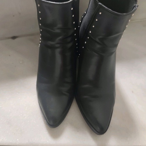 Stradivarius black ankle boots size 38 used